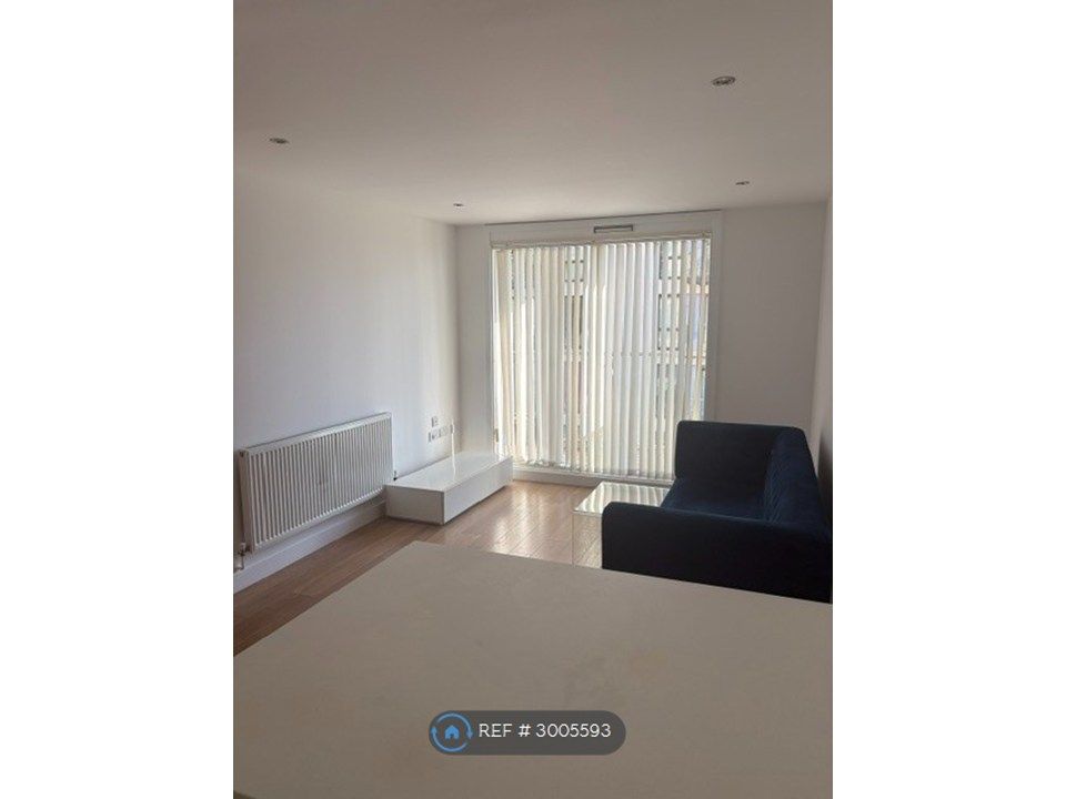 Property photo 3 of 5