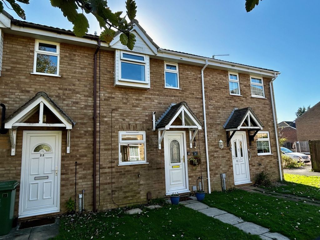 Property photo 1 of 8 Front