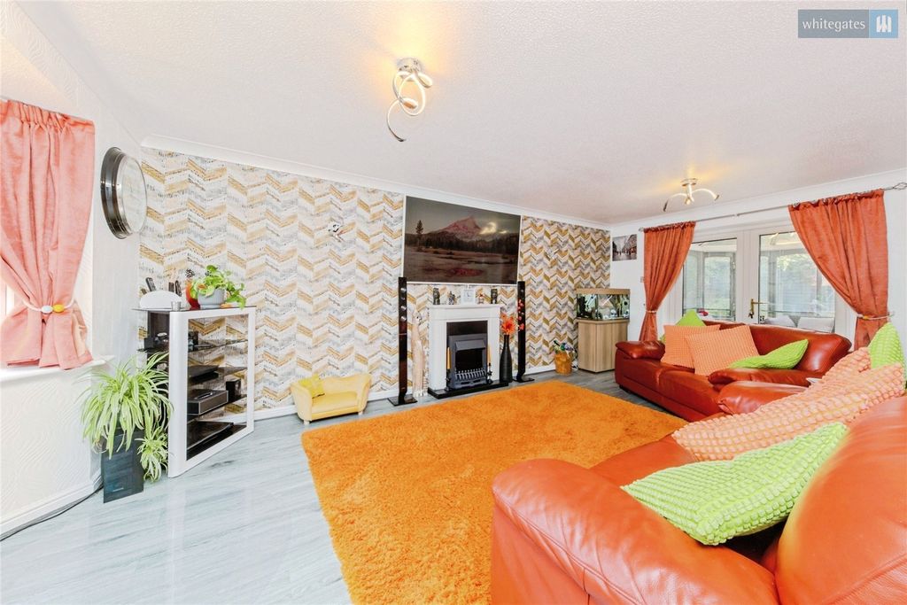 Property photo 3 of 28 Picture No. 50