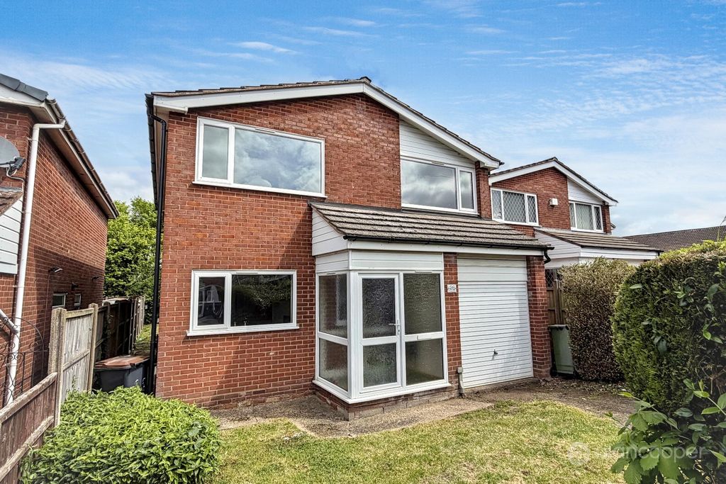 Property photo 1 of 16 4429331