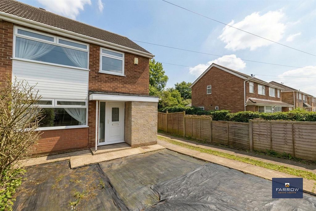 Additional image 21 of 3 bed semi-detached house for saleSt. Nicholas Drive, Grimsby DN37