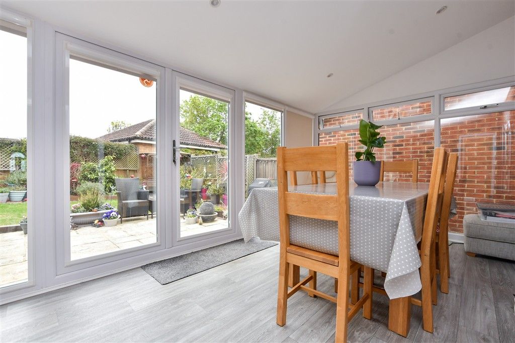Property photo 3 of 17 Conservatory