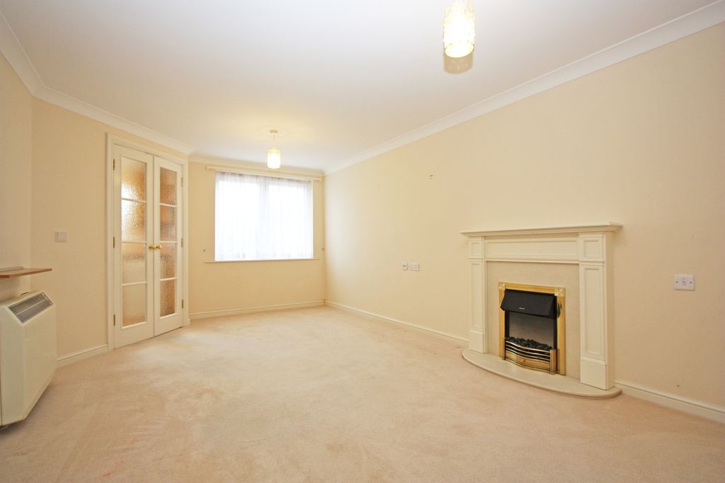 Property photo 3 of 10