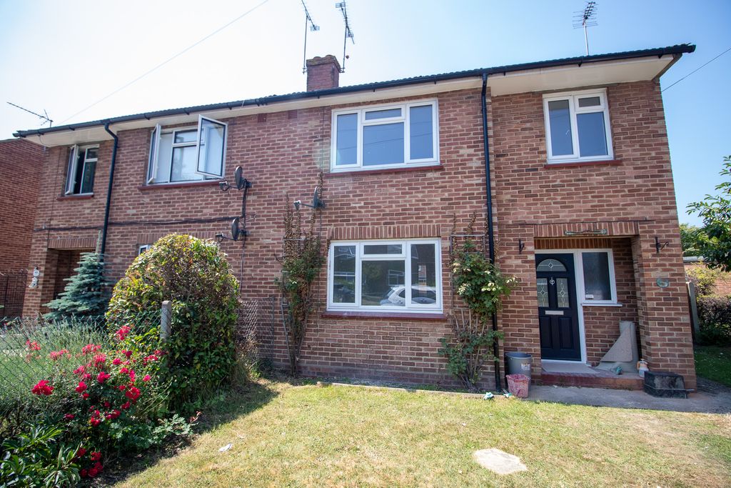 Property photo 1 of 25