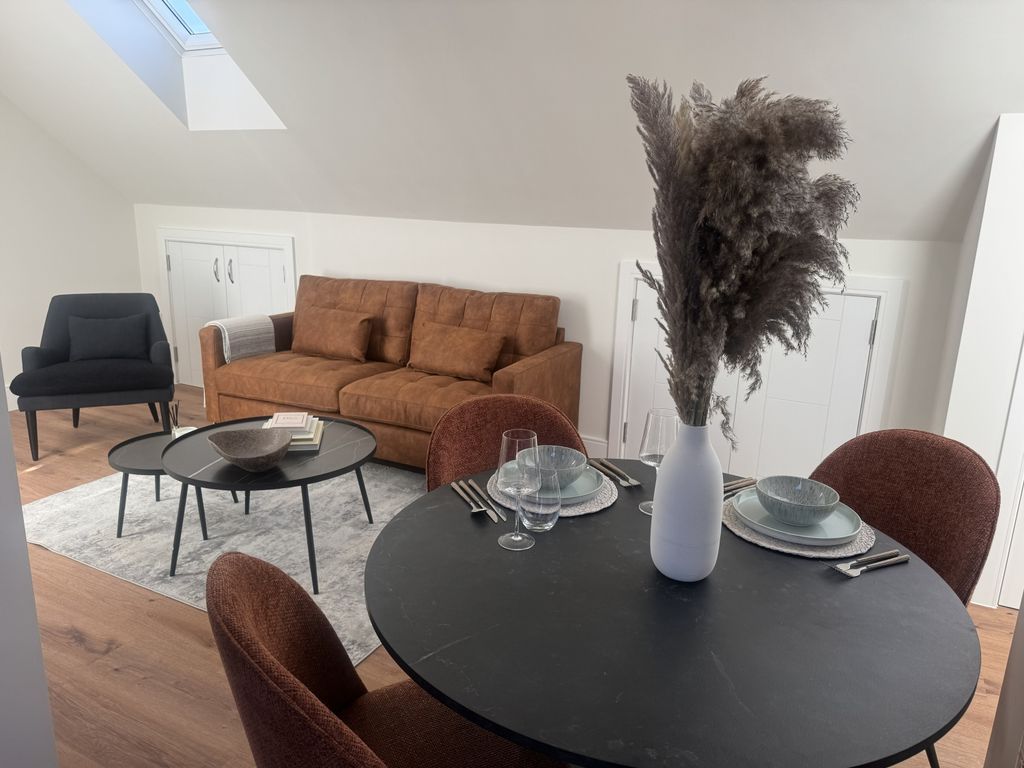 Property photo 1 of 12 Living Room