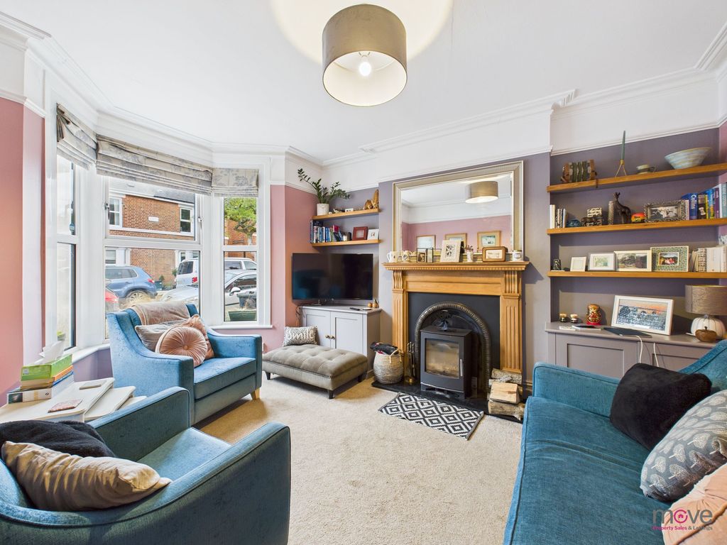 Property photo 2 of 19