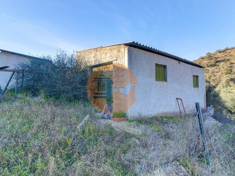 Property photo 1 of 78