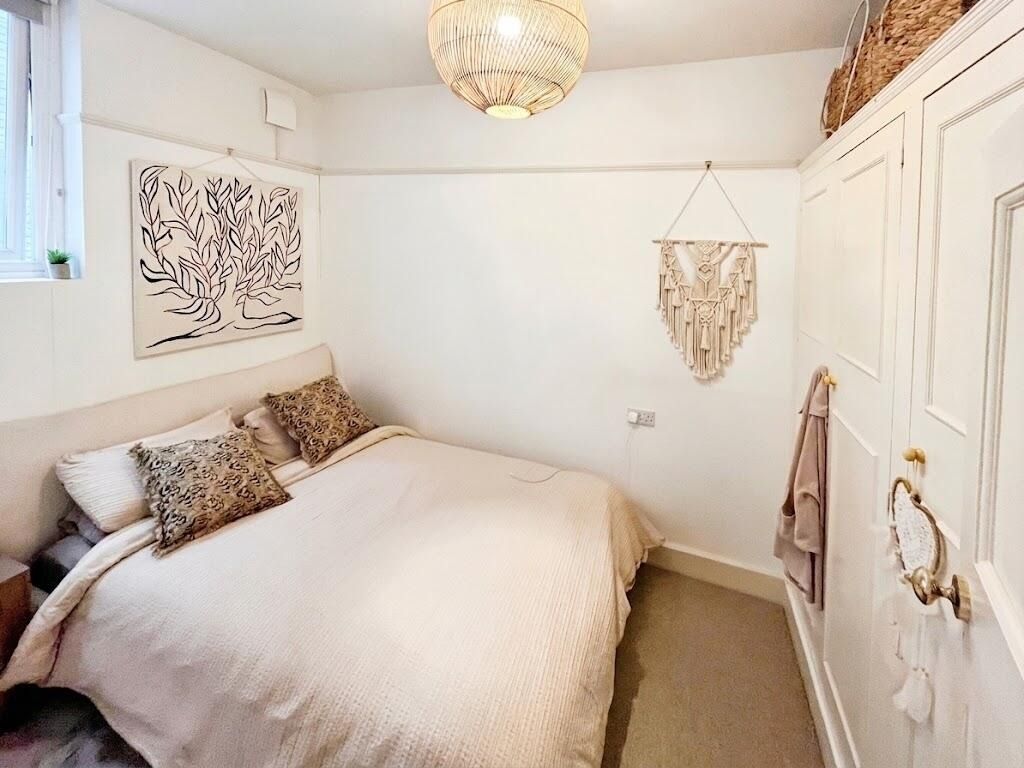 Property photo 3 of 7 5524692