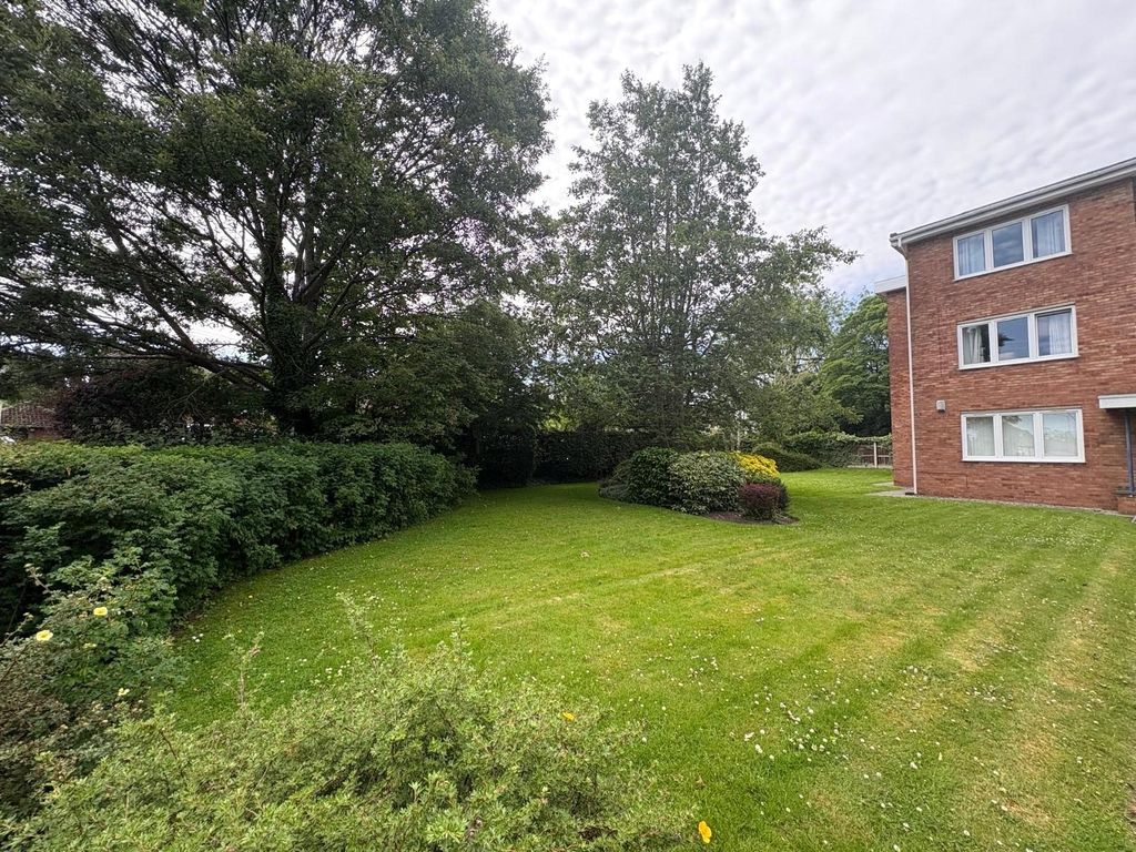 Property photo 1 of 15 Picture No. 05
