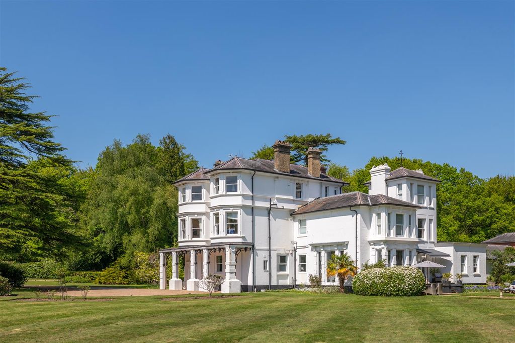 Additional image 18 of 3 bed flat for saleFelcourt Road, Felcourt RH19