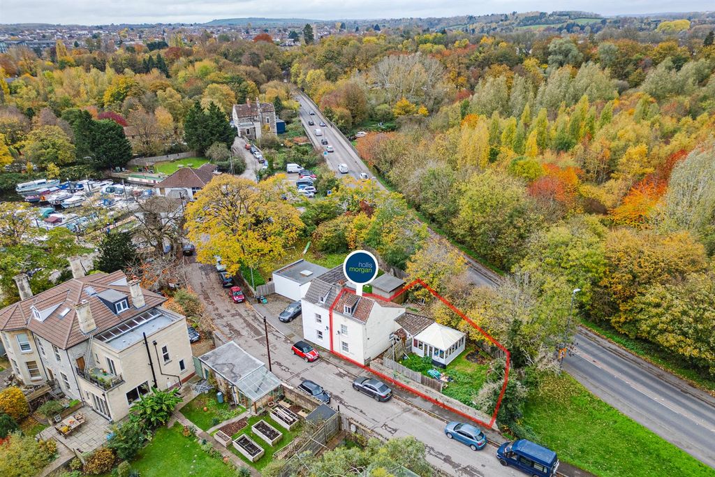 Property photo 2 of 29 2 Rivermead Cottages, Keynsham Road, Keynsham, Bri