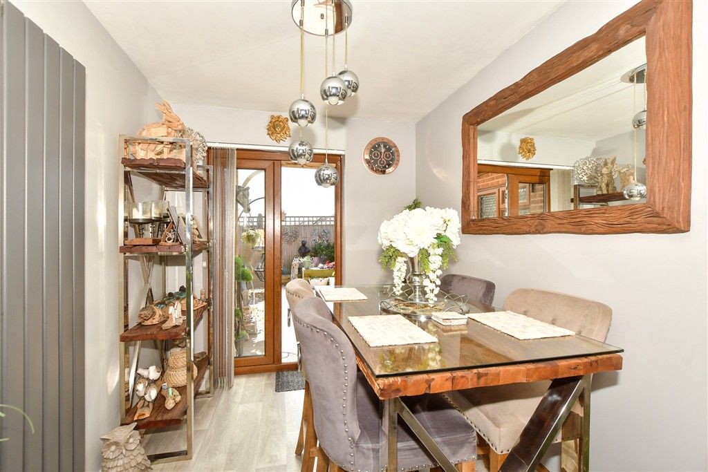 Property photo 2 of 14 Kitchen/ Diner