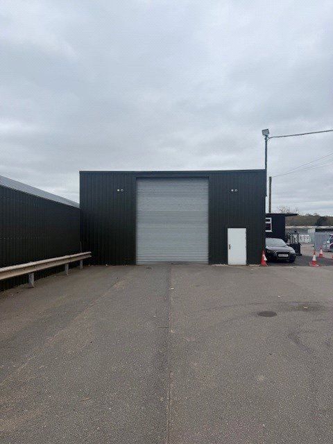 Property photo 2 of 4 Picture No. 05