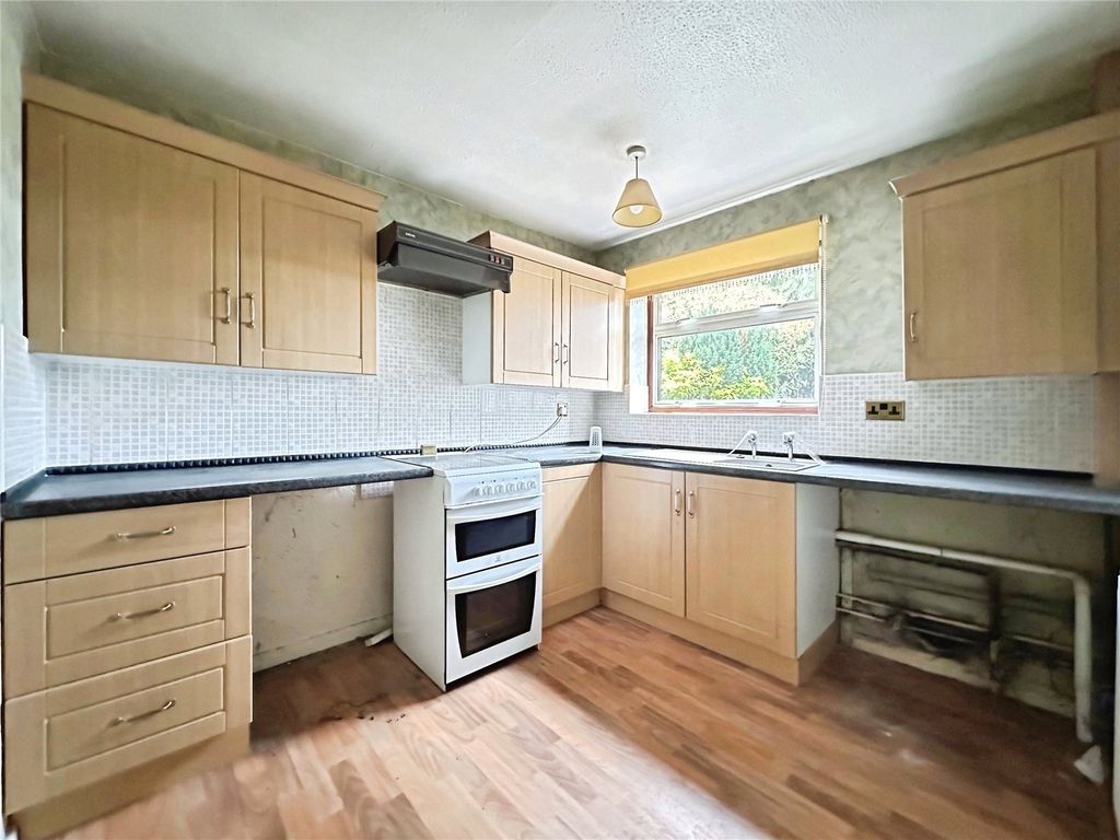 Property photo 2 of 10 Picture No. 04