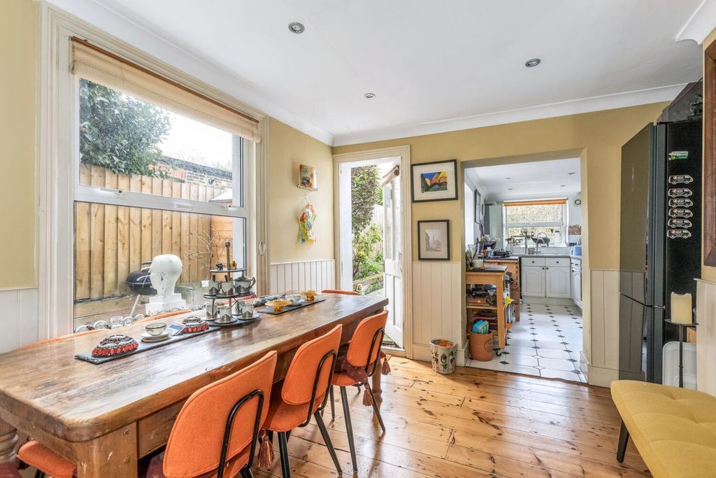 Property photo 2 of 13 R2A0475-2-1500x1000.Jpg