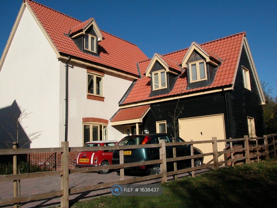 Property photo 1 of 8 Front Drive