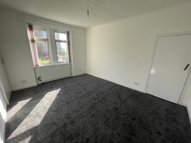 Property photo 2 of 7 Photo 2