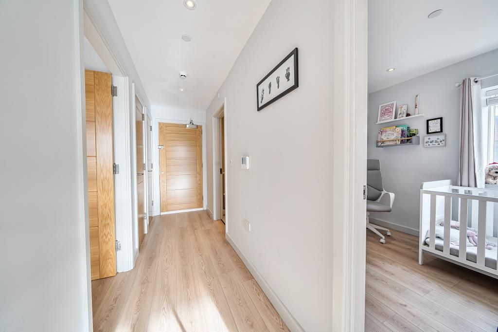 Property photo 3 of 19 Hallway