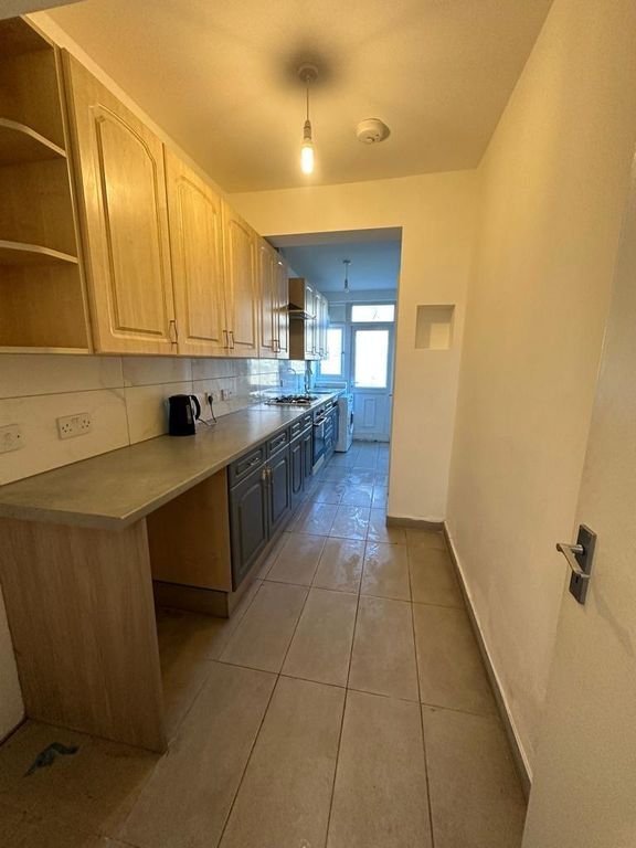 Property photo 3 of 4