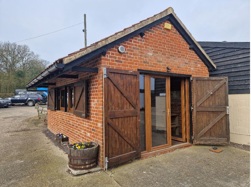 Property photo 1 of 3
