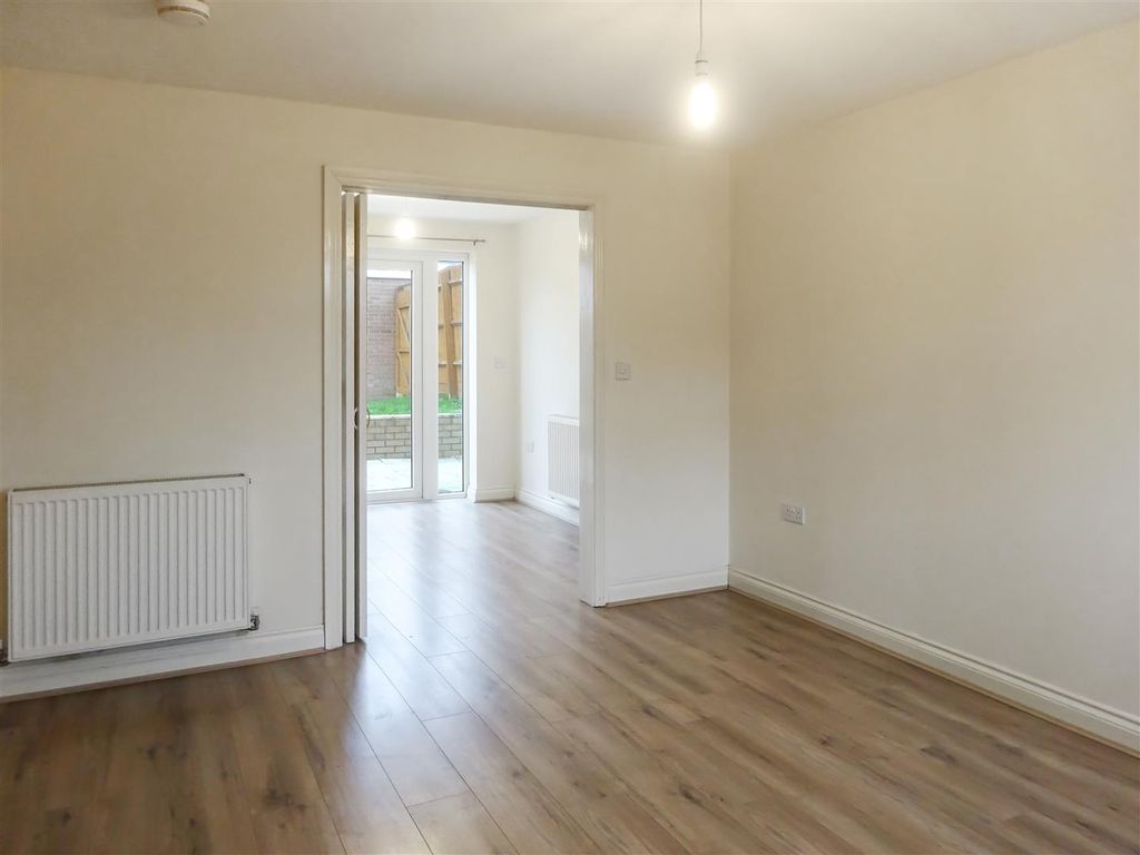 Property photo 3 of 17 Dsc04501.Jpg