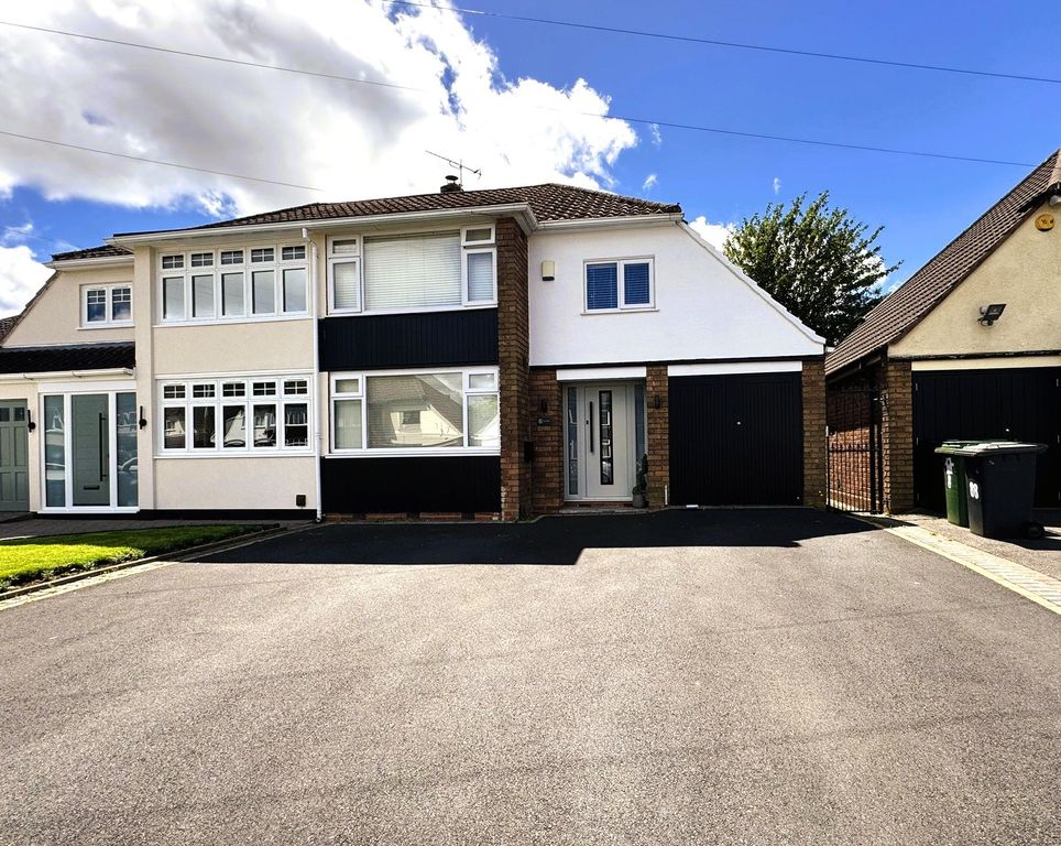Property photo 1 of 22