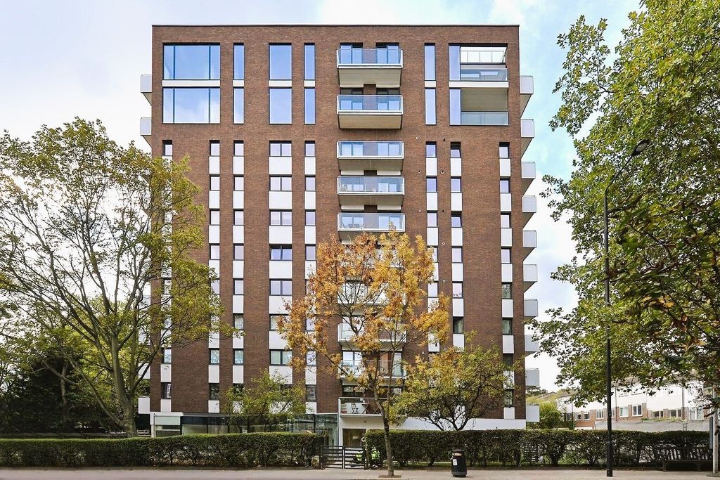 Property photo 1 of 16 Picture No. 17