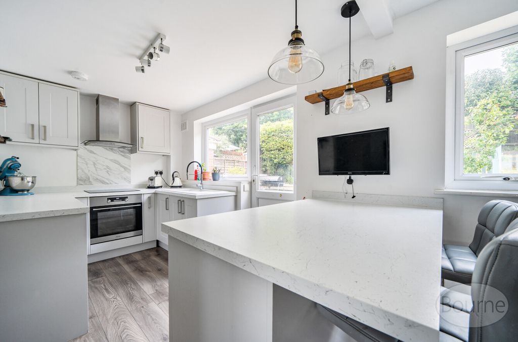 Property photo 3 of 19 Acbc55Ef-d48E-41c...