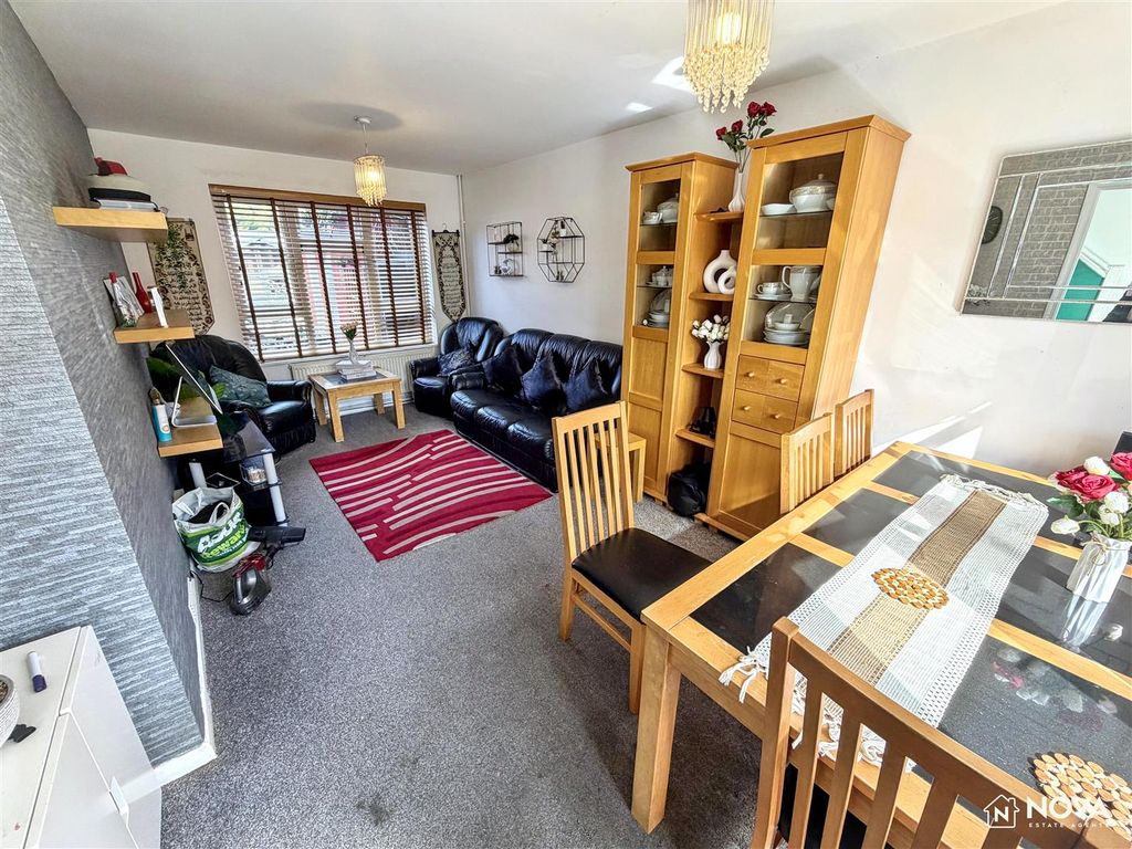 Property photo 2 of 14 Img_8648.Jpg