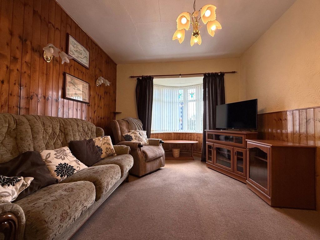 Property photo 3 of 23 Photograph 3