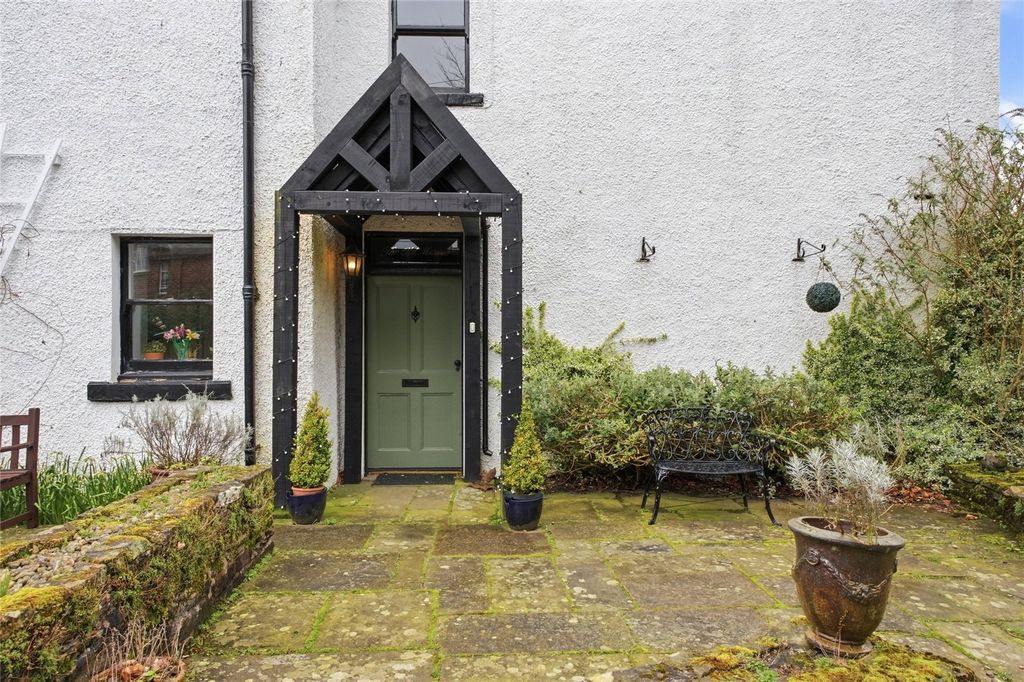 Property photo 2 of 30 External