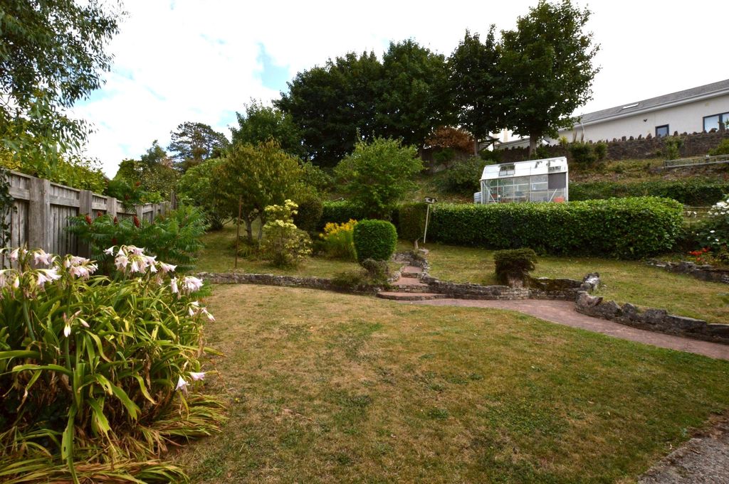 Property photo 3 of 14 Picture No. 13