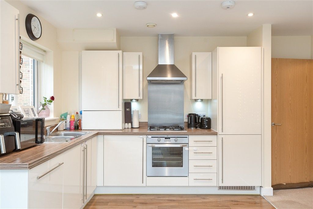 Property photo 3 of 9 Kitchen Lounge/Dining