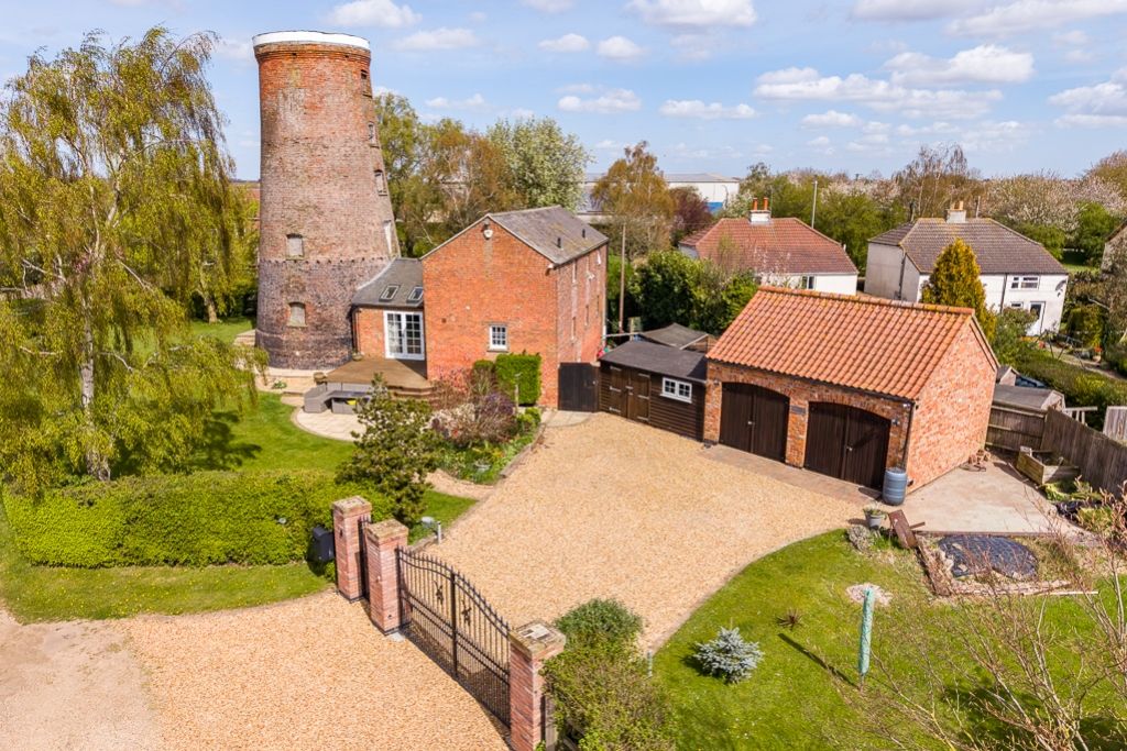 Property photo 1 of 35 The Old Mill (Sutterton)-2