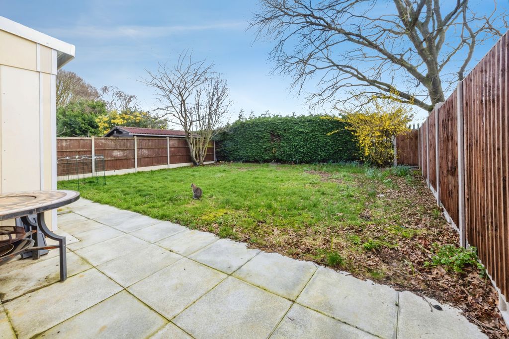 Property photo 3 of 21