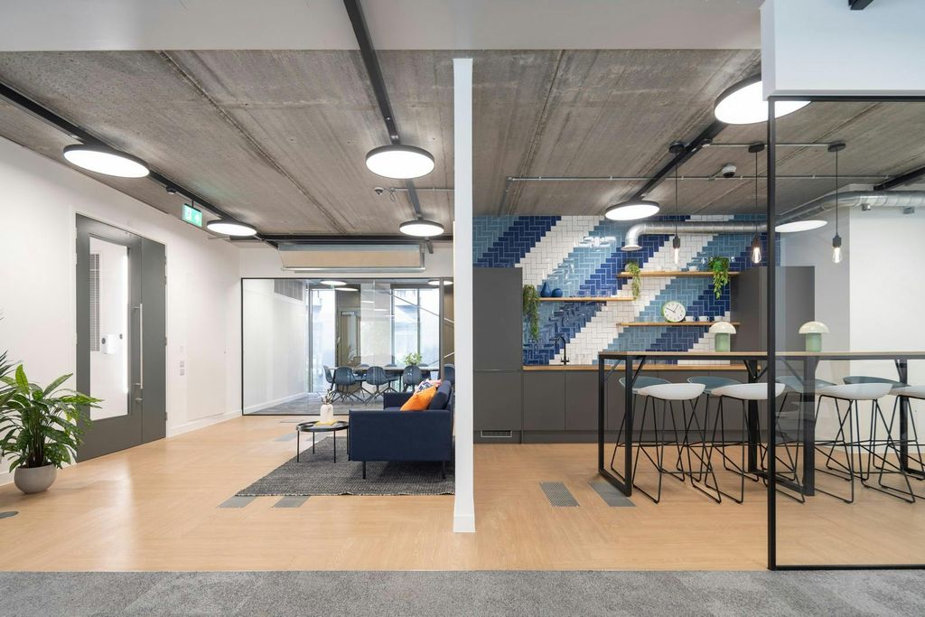 Property photo 3 of 16 1st Floor - Reception / Kitchen / Meeting Rooms