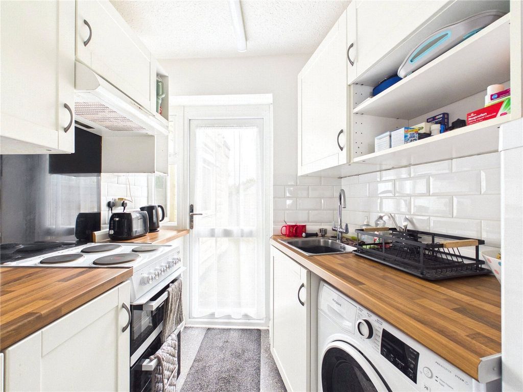 Property photo 2 of 5 Picture No. 07