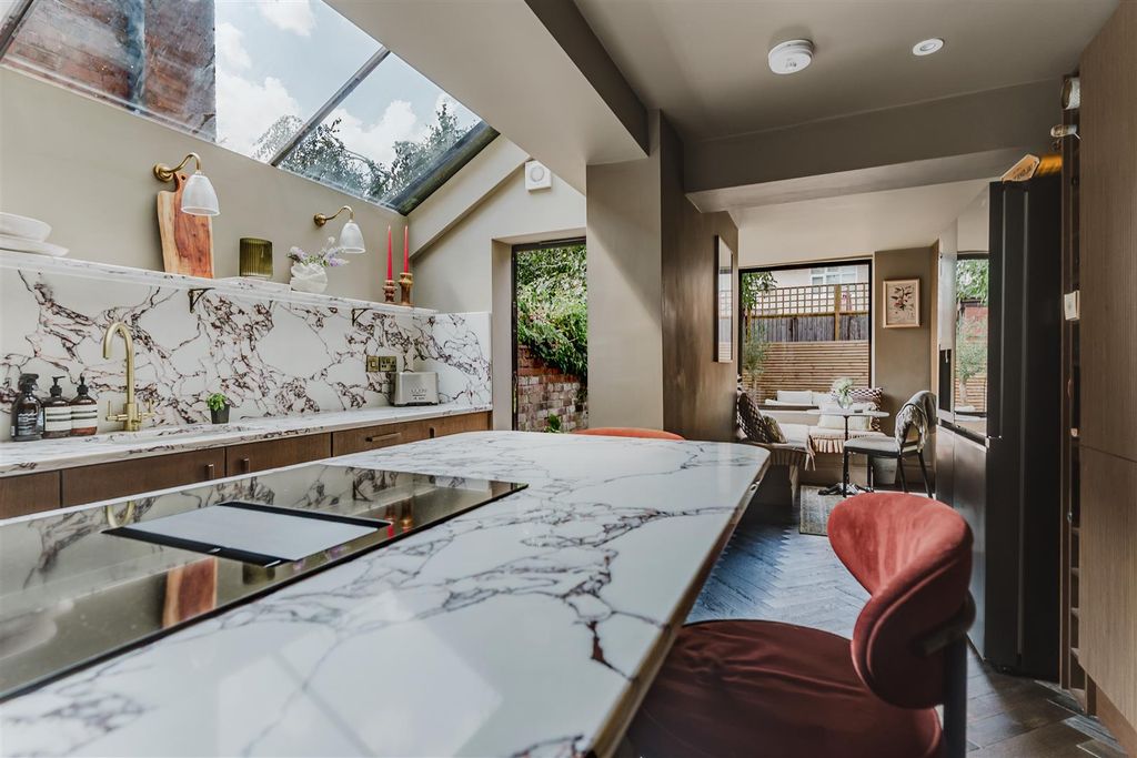 Property photo 2 of 28 7 Westgrove Wide Angles-24.Jpg