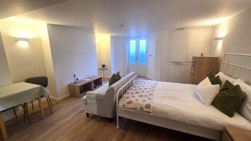 Property photo 3 of 7 Picture No. 03