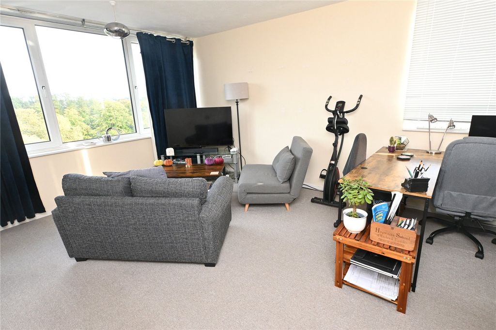 Property photo 3 of 8 Picture No. 07