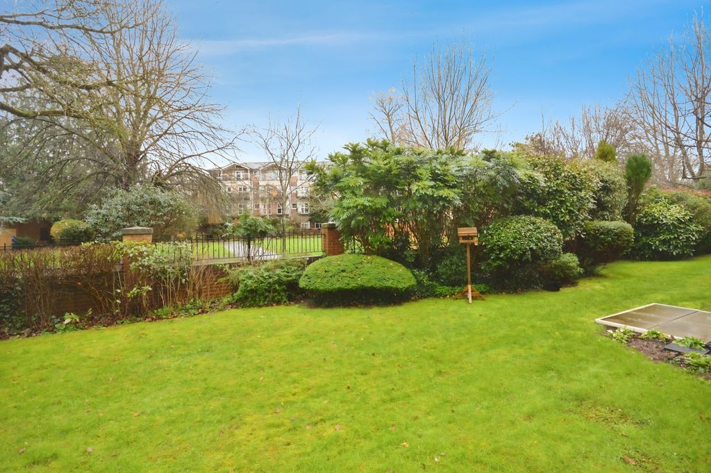 Property photo 2 of 12 View