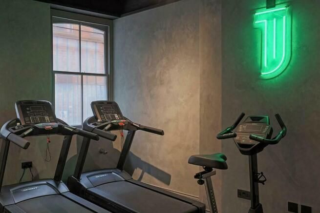 Property photo 3 of 5