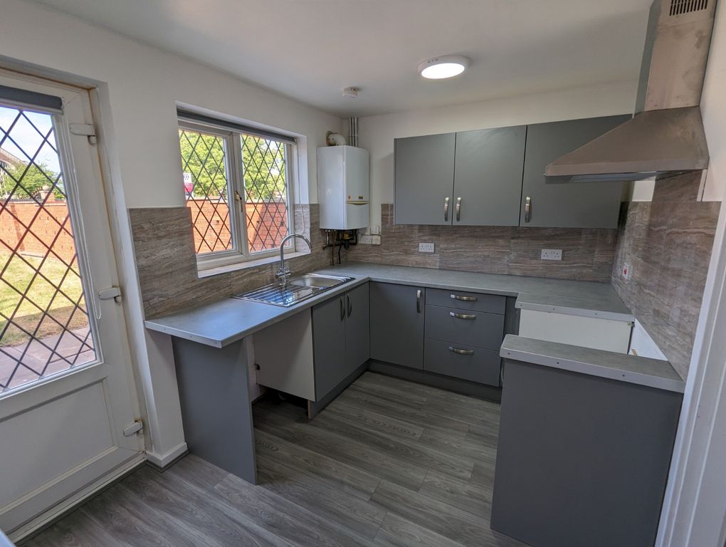 Property photo 2 of 8 Image