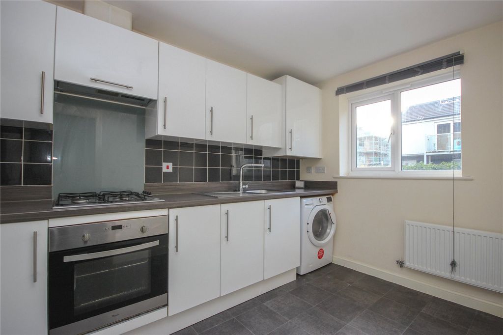 Property photo 3 of 16 Picture No. 20