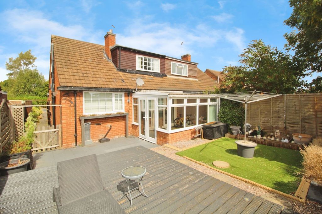 Property photo 2 of 23
