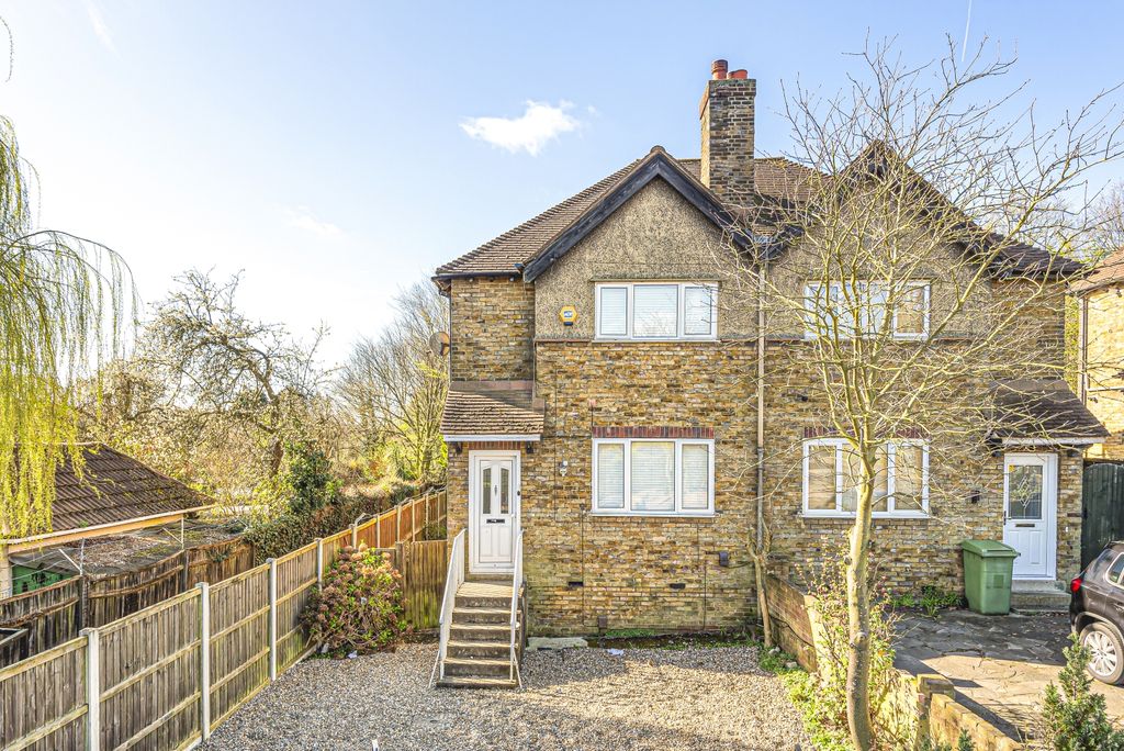 Property photo 1 of 14 External