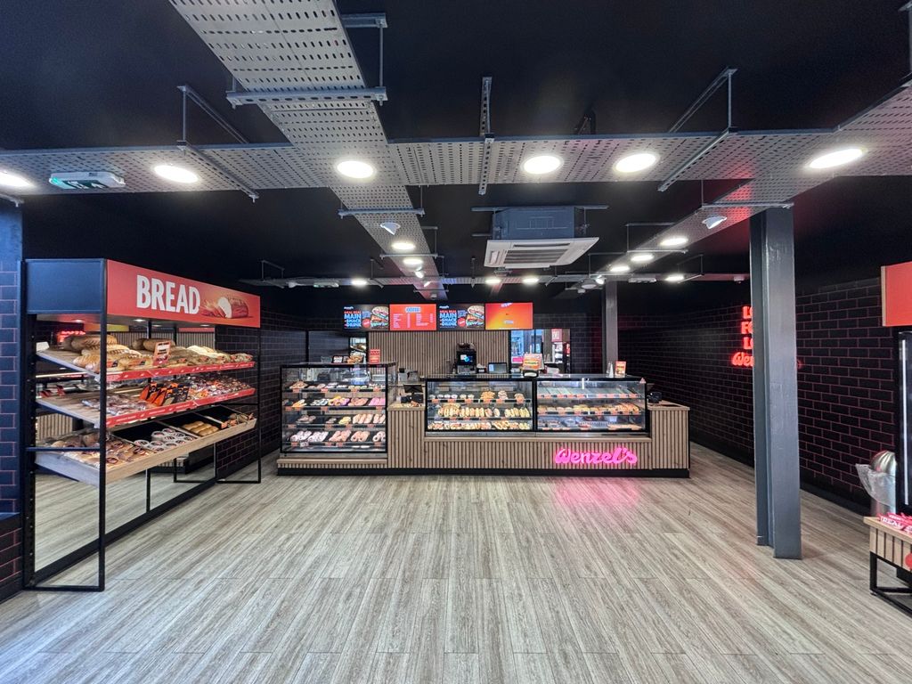 Property photo 2 of 12 Picture No. 07