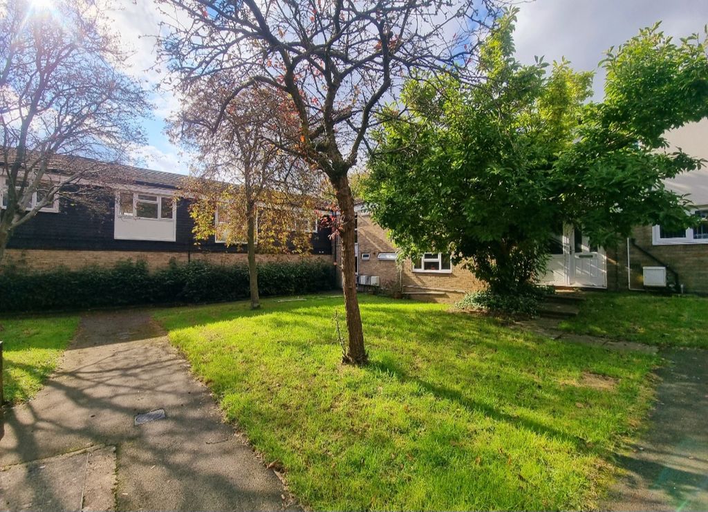 Property photo 1 of 11 Exterior