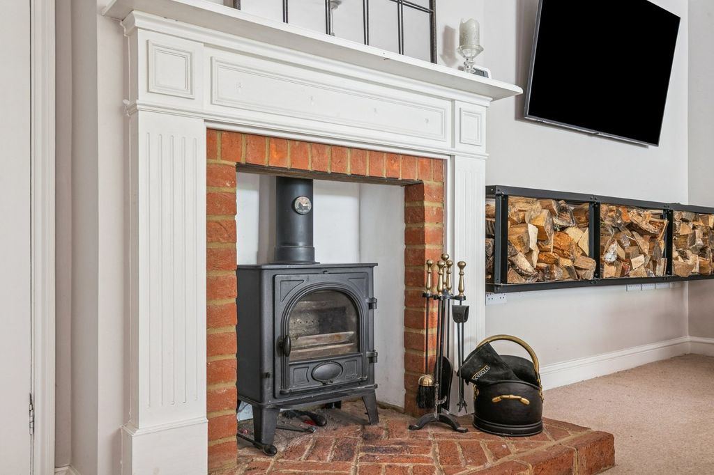 Property photo 3 of 19 Picture No. 09