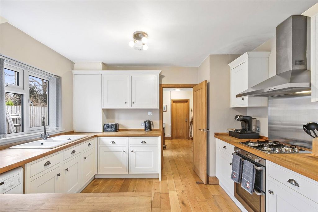 Property photo 3 of 14 Picture No. 05